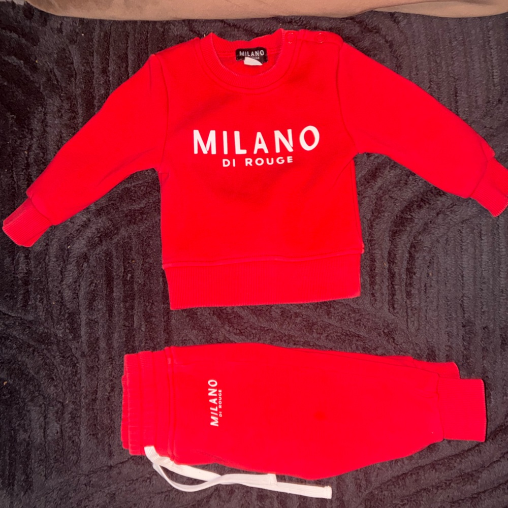Milano Di Rouge Baby Tracksuit - 6–9M – Red & White – Unisex ❤️